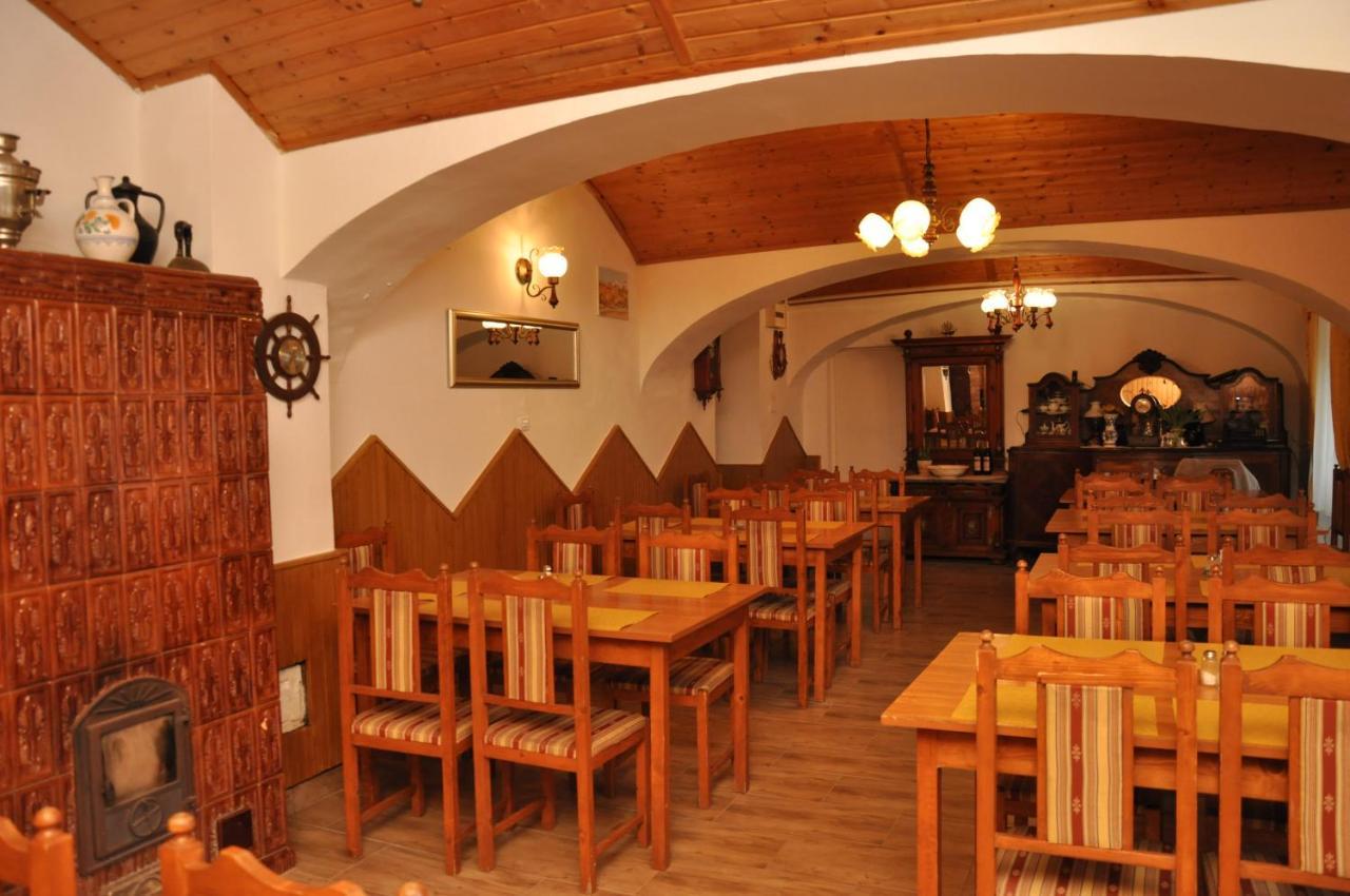 Gloriett Panzió Fertőboz