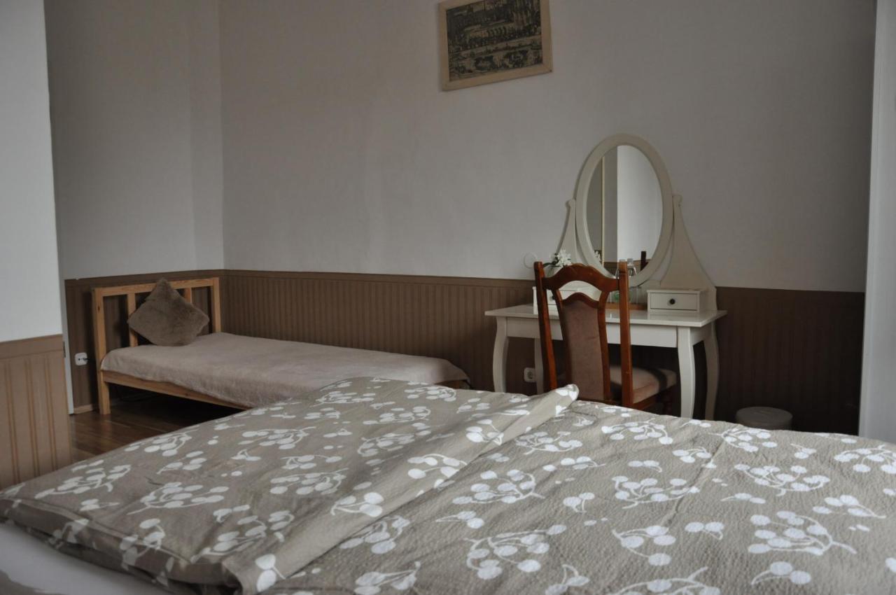 Bed and breakfast Gloriett Panzió *
